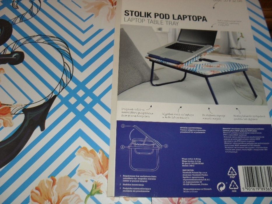 Stolik pod laptopa