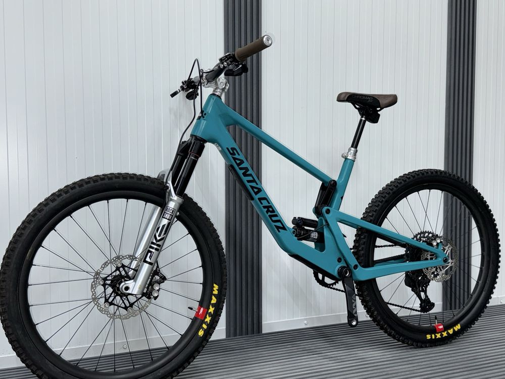 Карбоновий двопідвіс SANTA CRUZ 5010 C