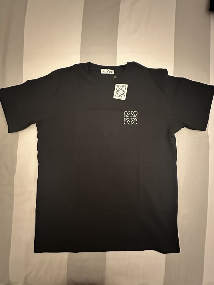 T shirt  preta Loewe