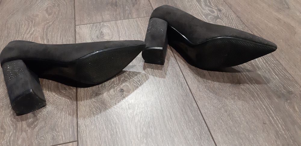 Туфлі жіночі, 38 розмірі, темно-сірі, натуральний замш