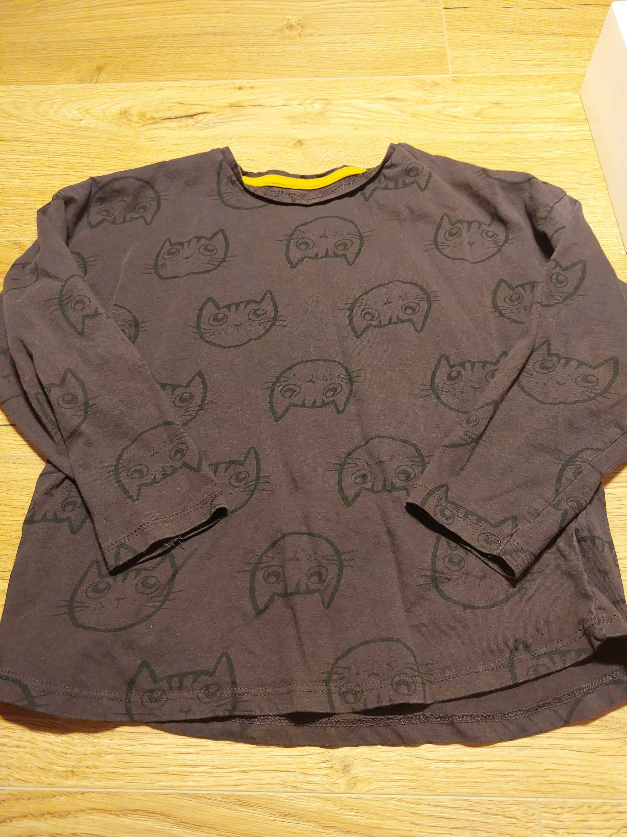 Koszulki w kotki 110 cm oraz 128 cm