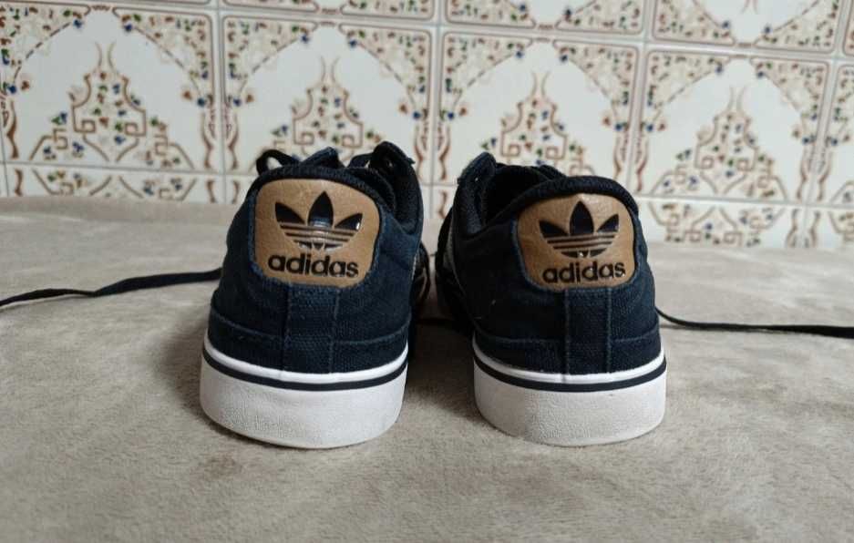 Tênis Adidas homem