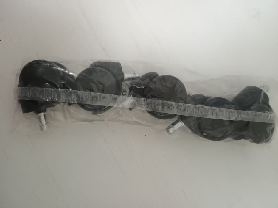 Ролики для офісного крісла, універсальні