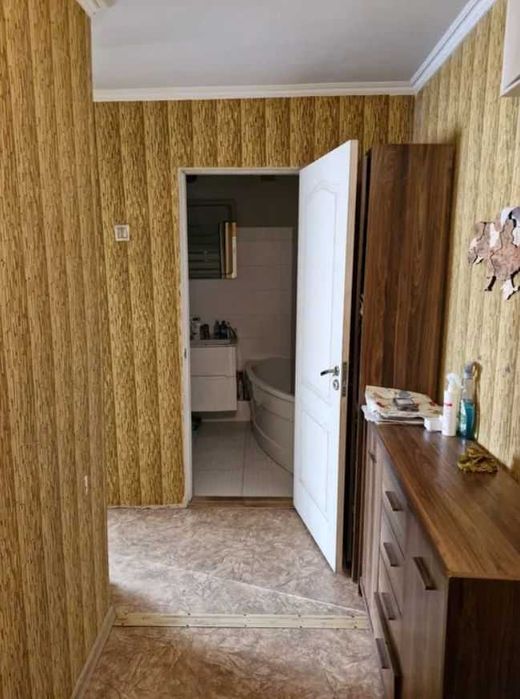 2 кімнатна квартира з ремонтом р-н ДНЕПРО-АРЕНИ (717442)
