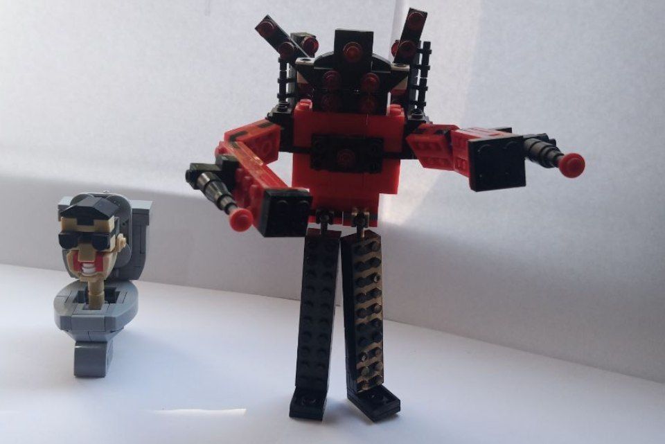 Лего конструктор скібі-ді туалет, спікермен тітан