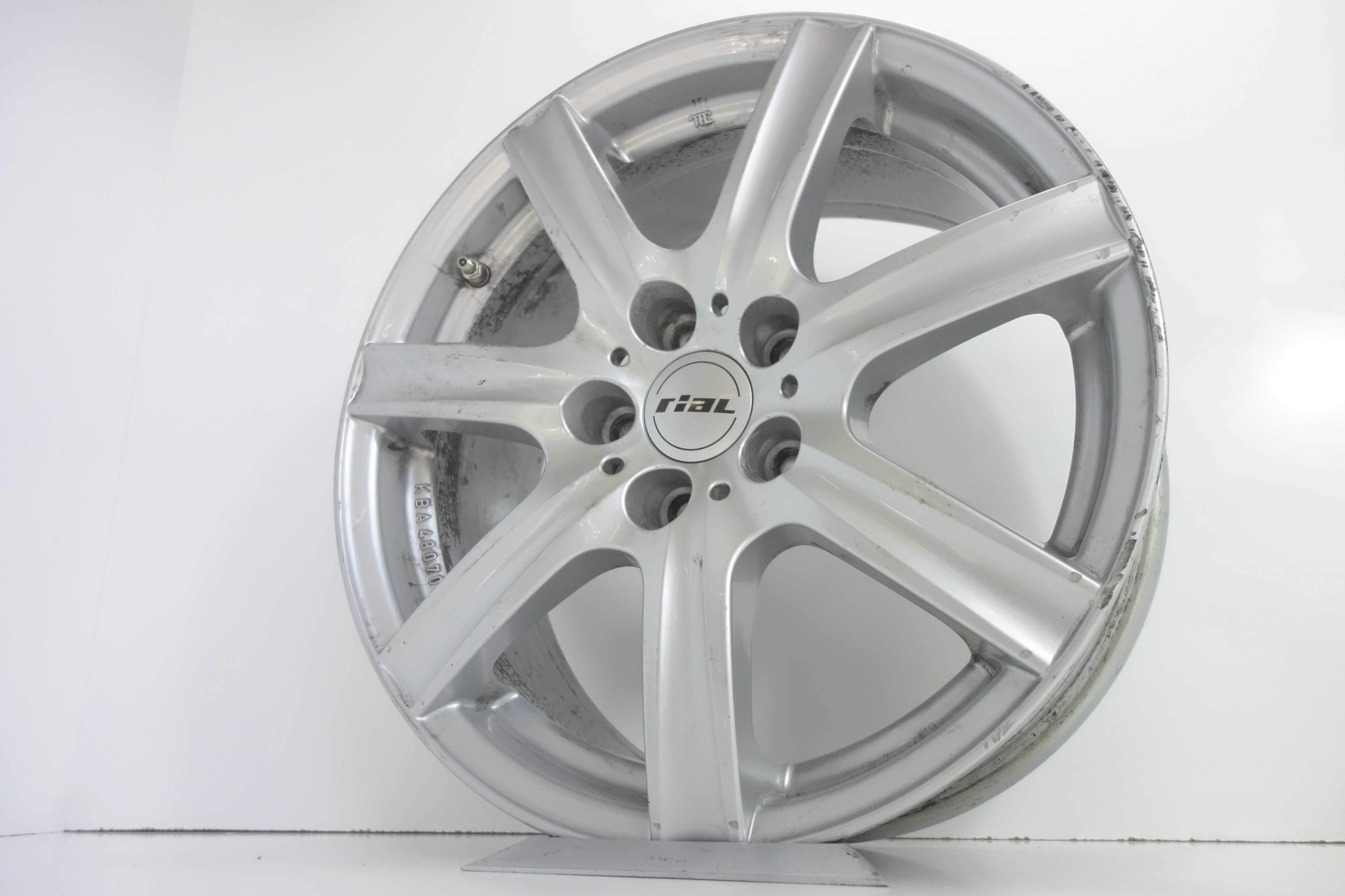 Alufelgi 17" 5x112 Audi A4 Seat Leon Skoda Octavia Vw Golf Srebrne 978