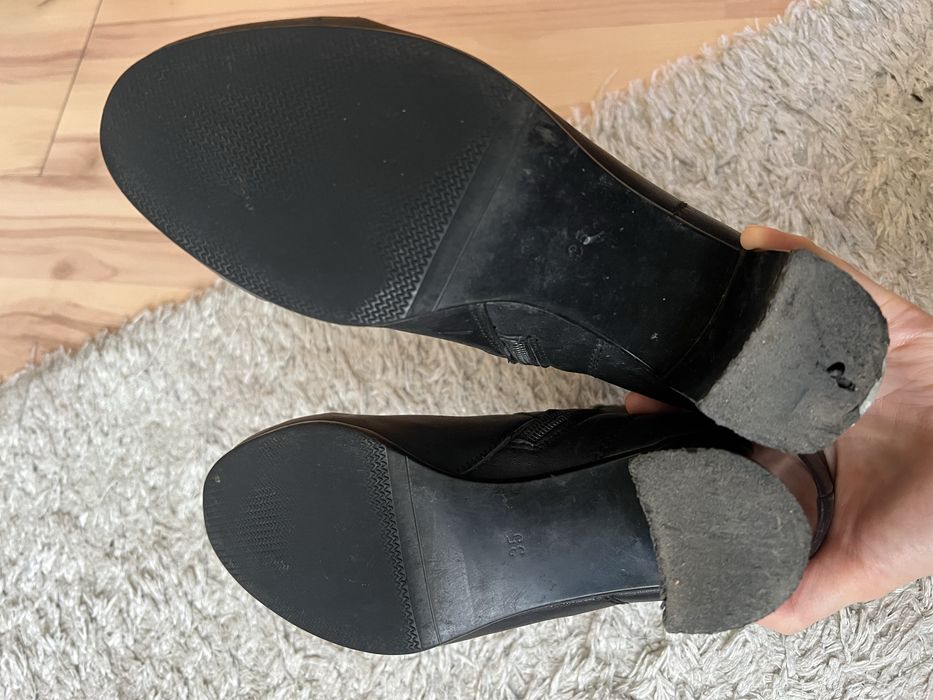 Шкіряні ботинки р.35 осінні весняні
