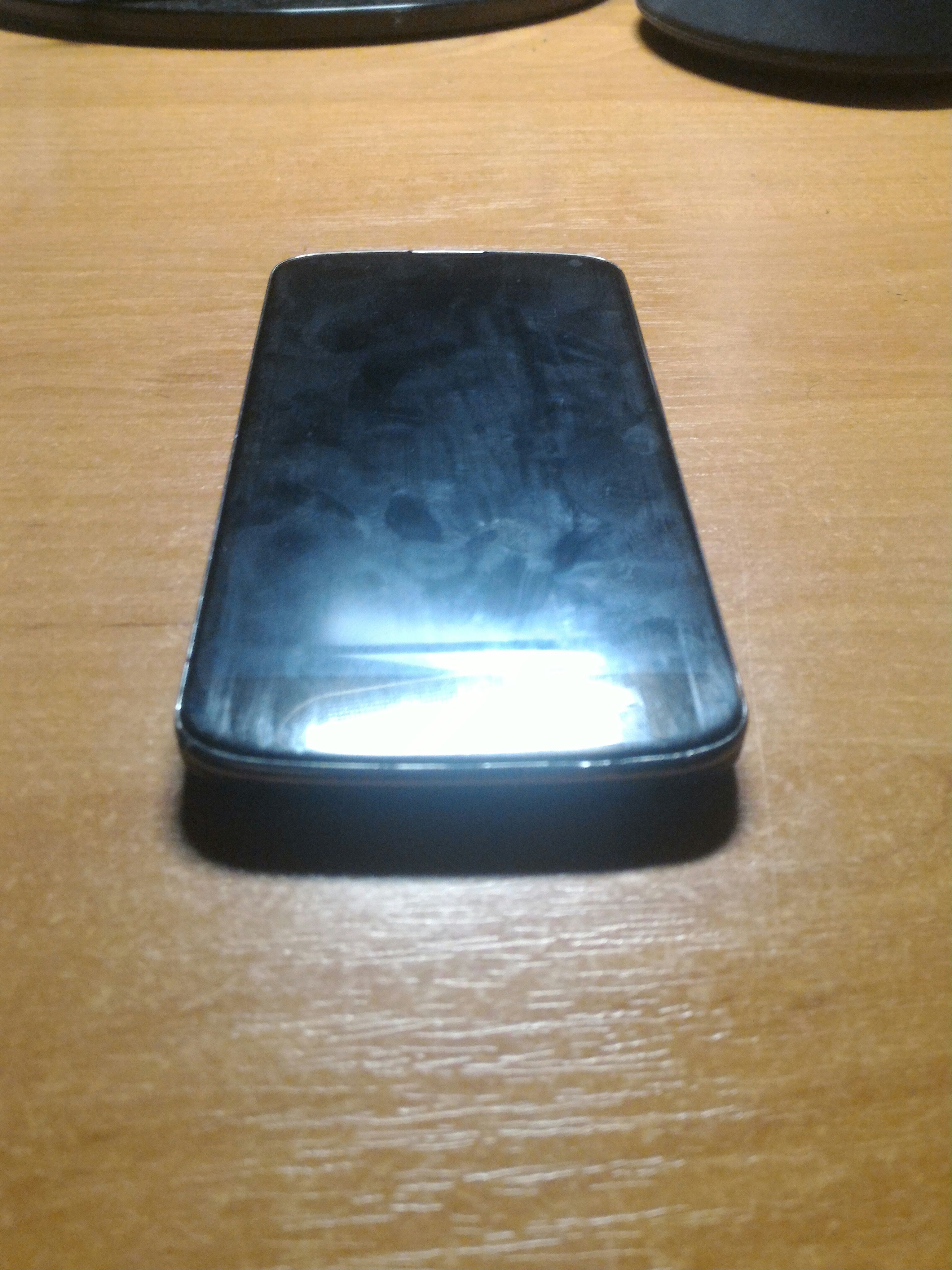 LG Google Nexus 4 E960