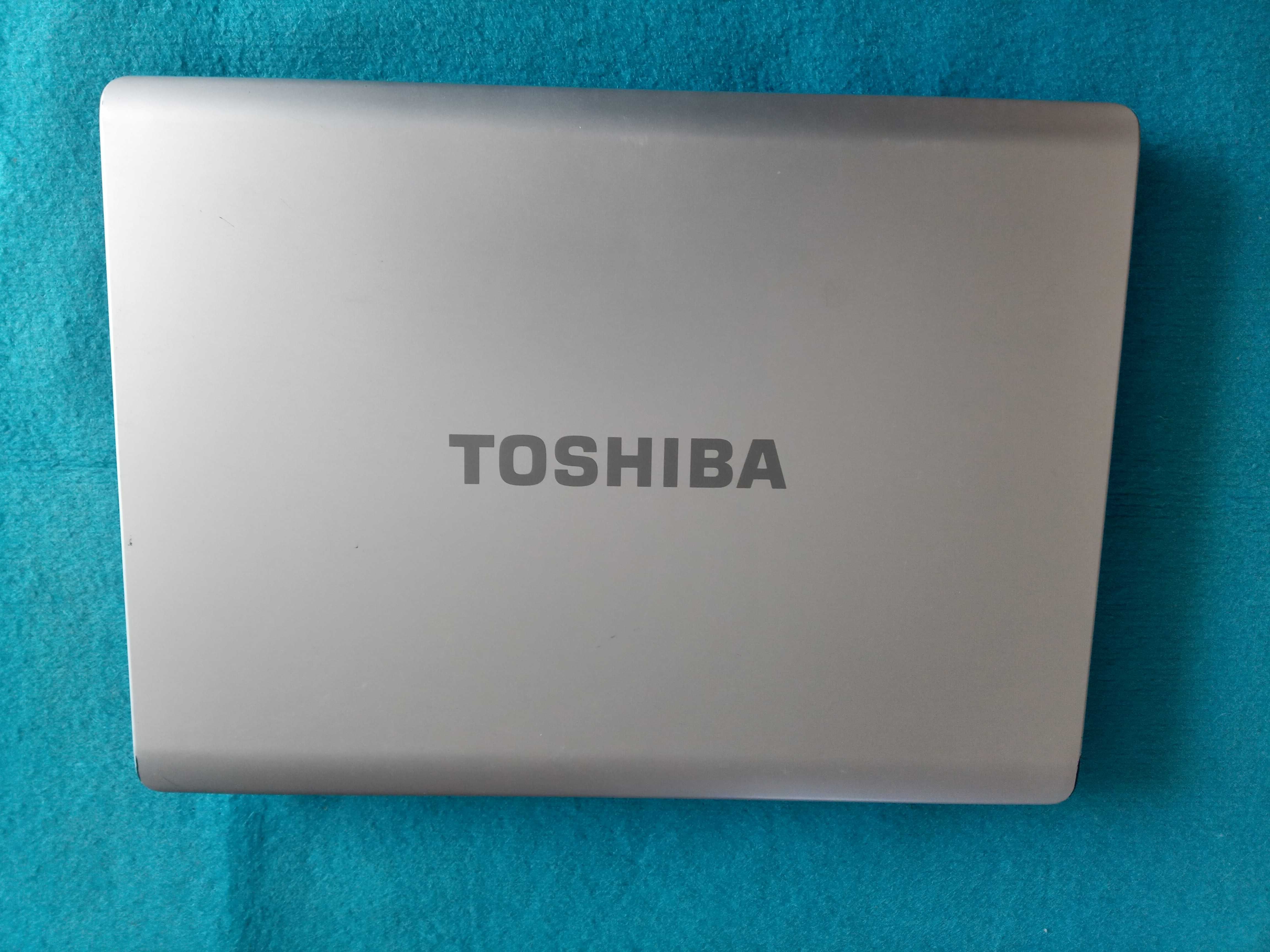 ноутбук Toshiba в хорошем состоянии с 2-х ядерным процессором Intel