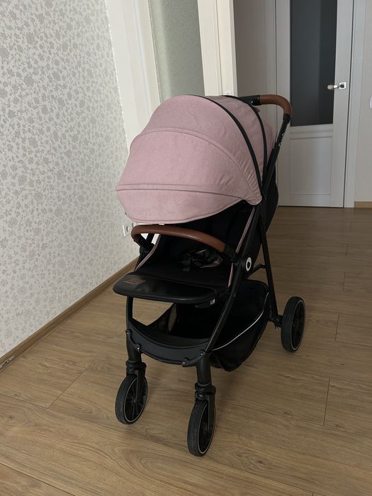Коляска lionelo рожева