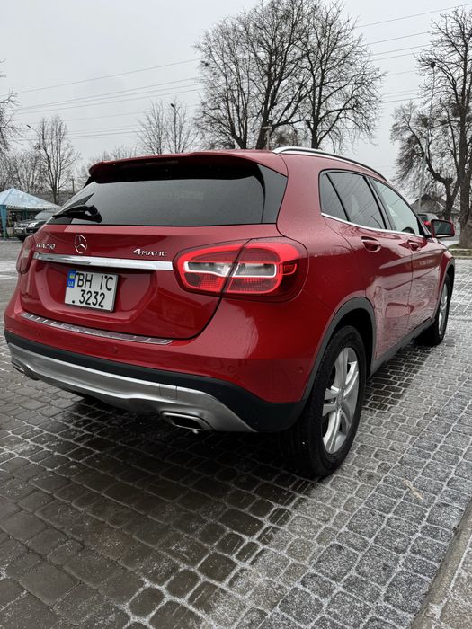 Мерседес GLA250 (x156)
