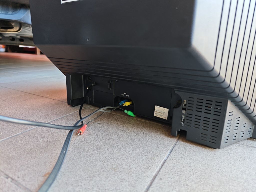 Telewizor kineskopowy Panasonic model TC-2671EE sprawny kolor