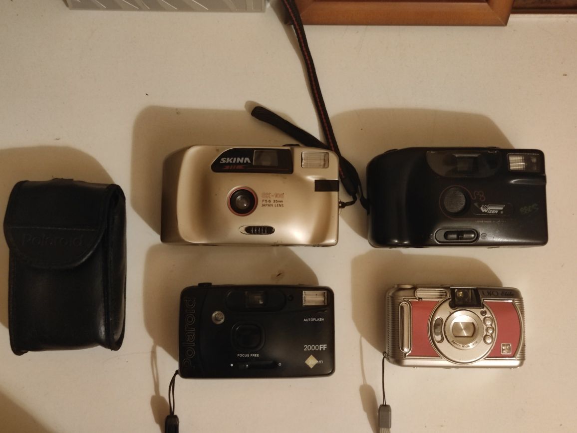 Плёночные фотоаппараты Polaroid, Ufo, Wizen