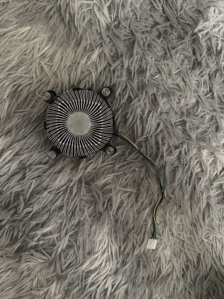 Inter Core i3-10100F Procesor + chłodzenie