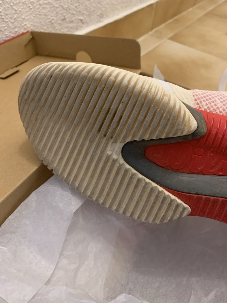 Wilson Kaos Swift