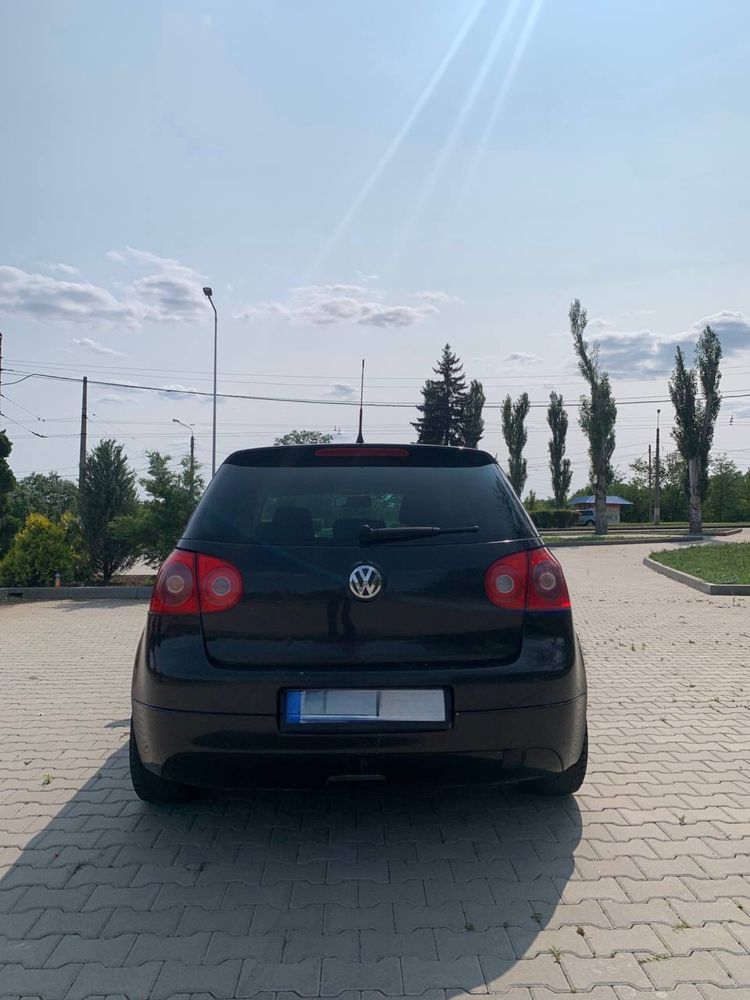 Продам GOLF V 2.0 td