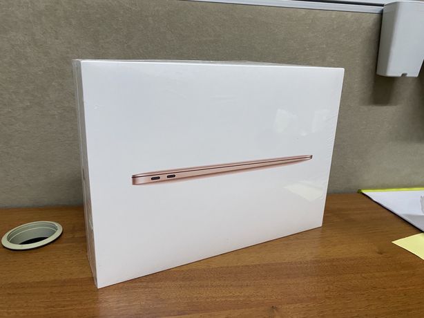 MacBook Air 13 M1 MGND3 золотий новий запакований!