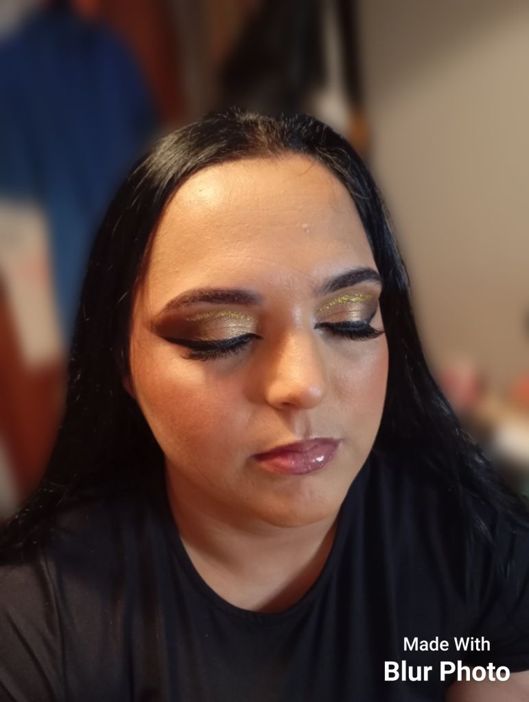 Maquilhagem ou penteados
