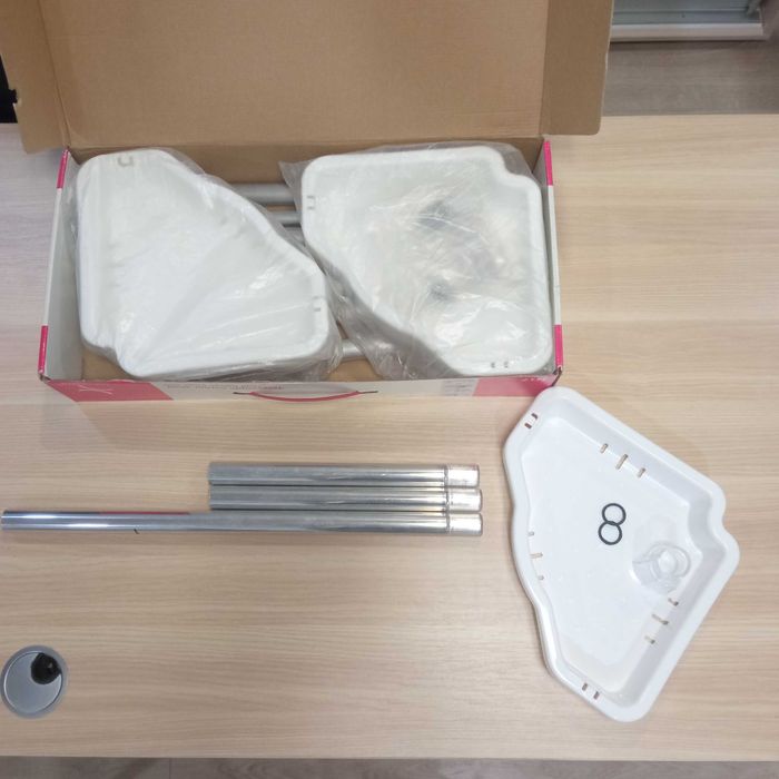 Стойка для ванны угловая с 4 пластиковыми полками