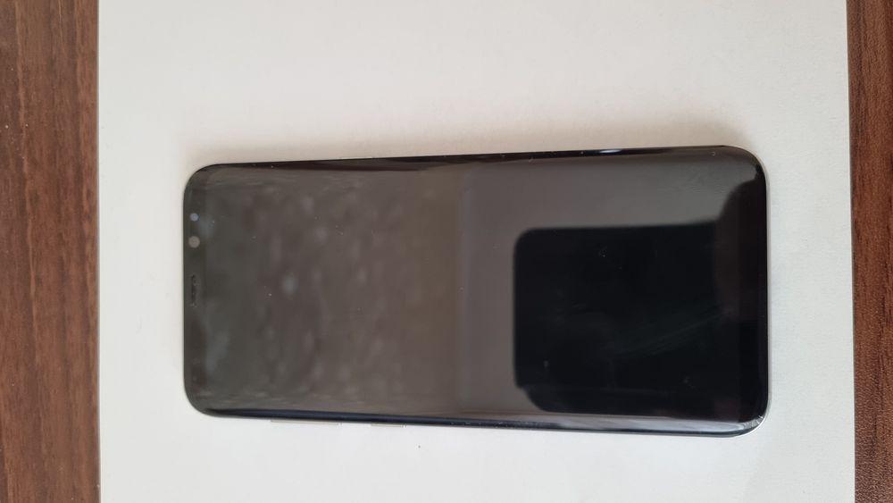 Мобильний на запчастиниSAMSUNG S8+