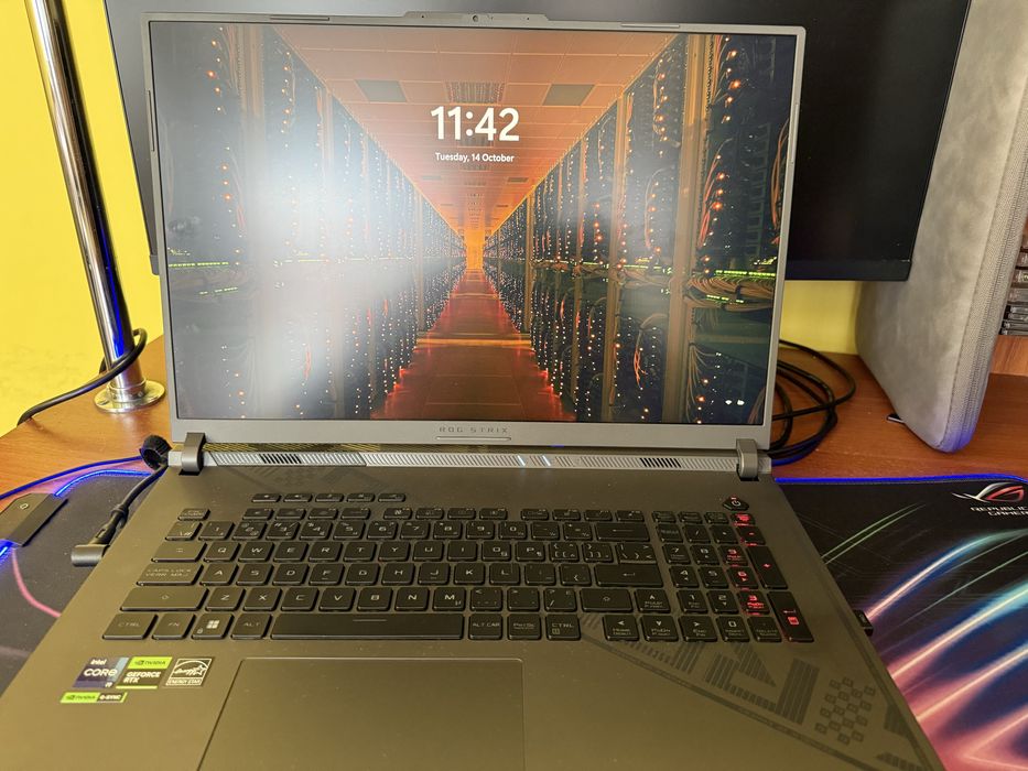 ASUS ROG Strix G814JI i9 / 32 / RTX 4070 - ідеальний для роботи