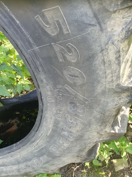 Opona 520/85/38 good year