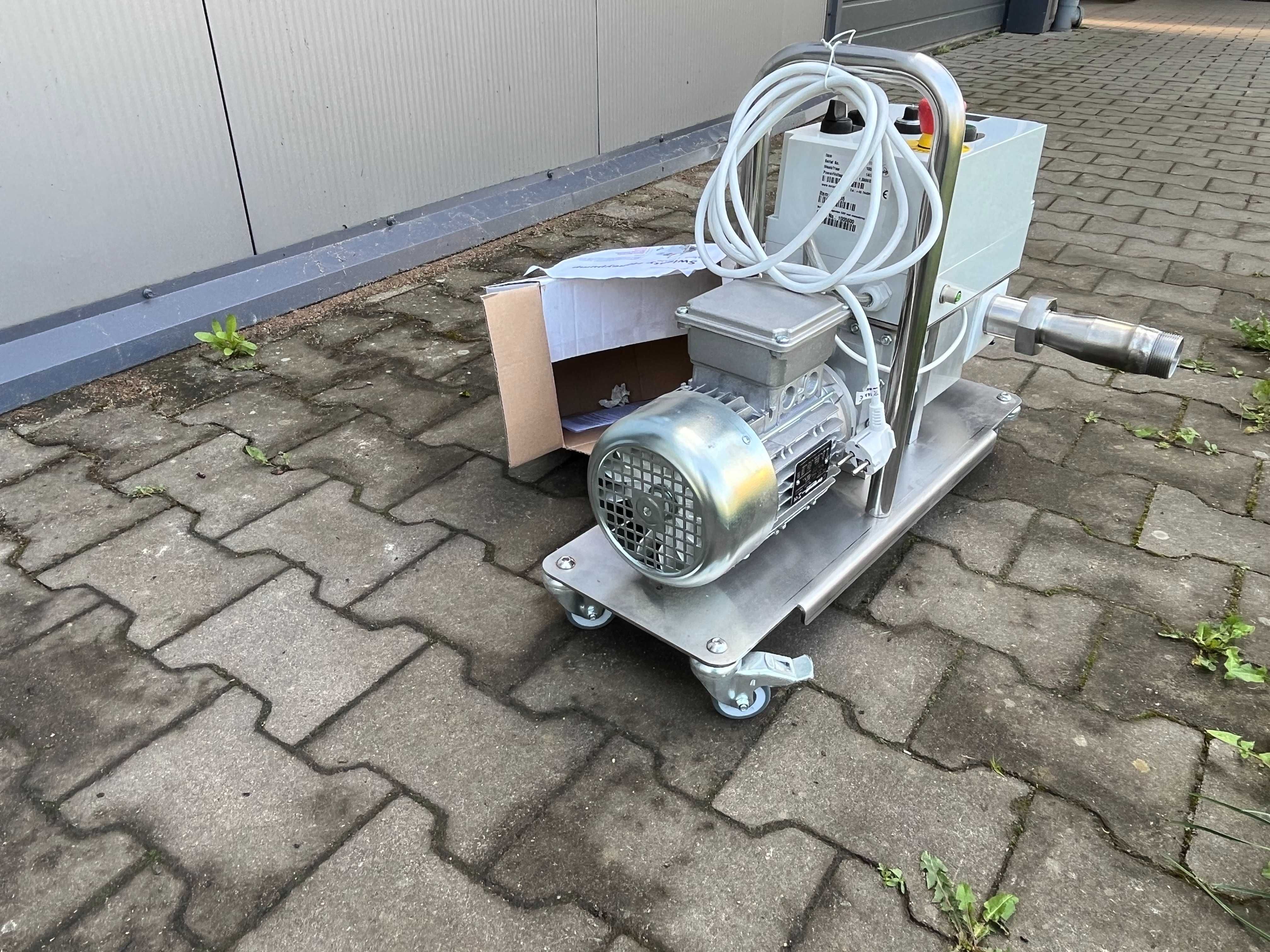 Pompa do miodu SWIENTY 230V zębata