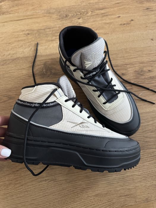 Кросівки жіночі Reebok New balans