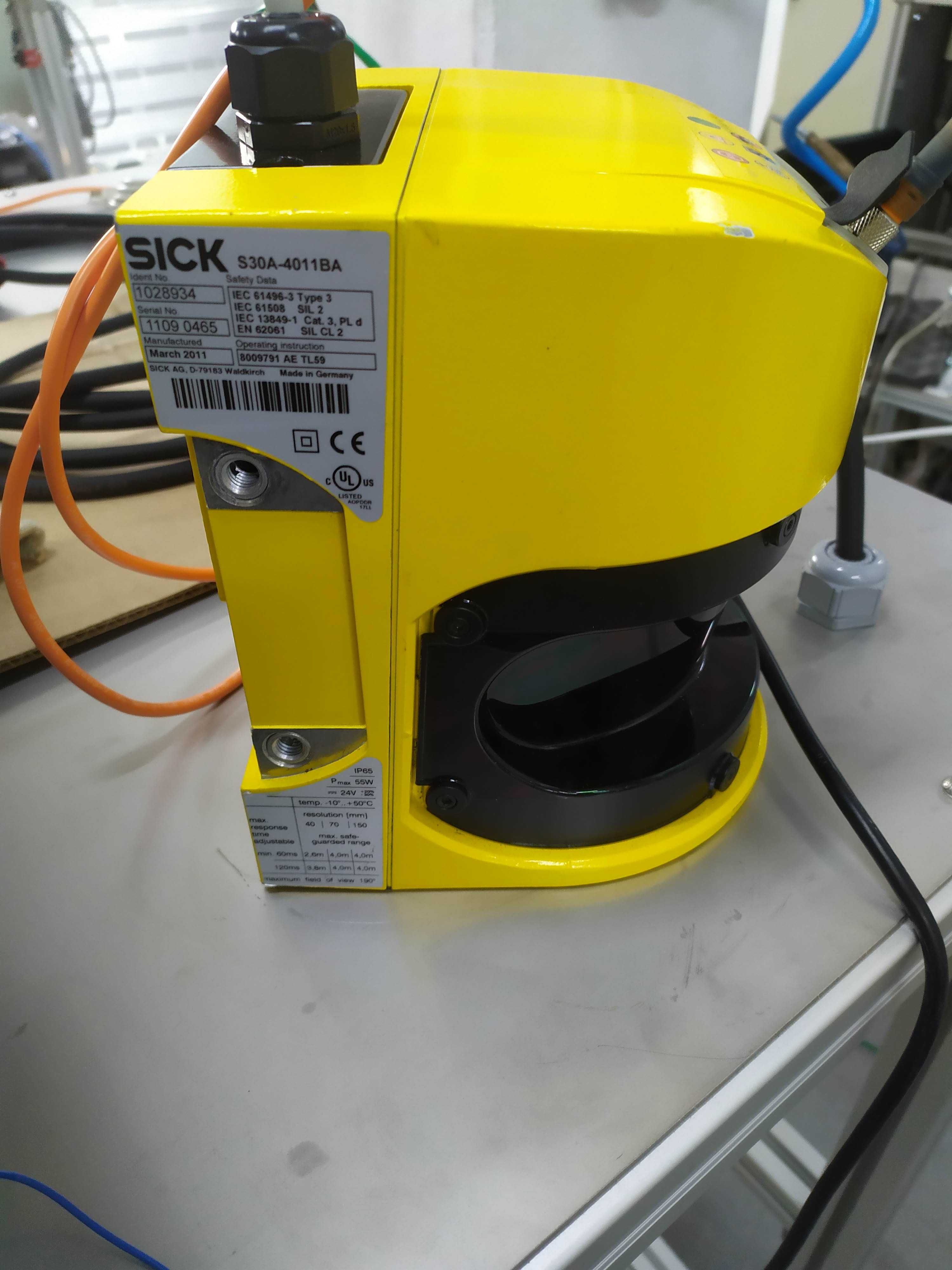 Skaner bezpieczeństwa Sick s30a-4011ba