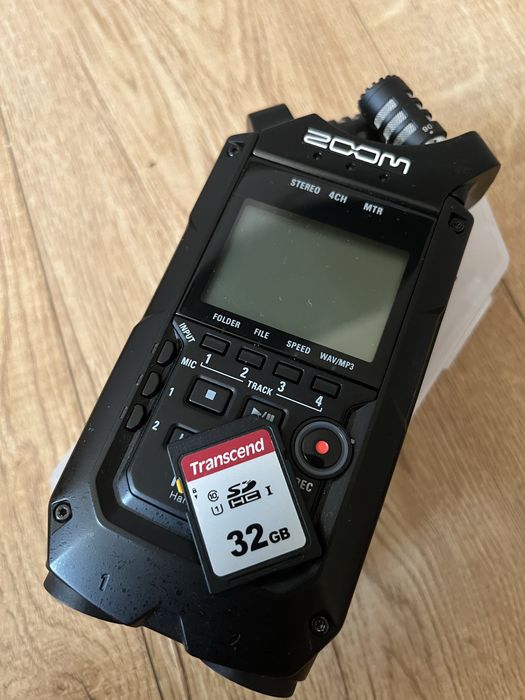 Рекордер, аудіорекордер Zoom H4n PRO BLK