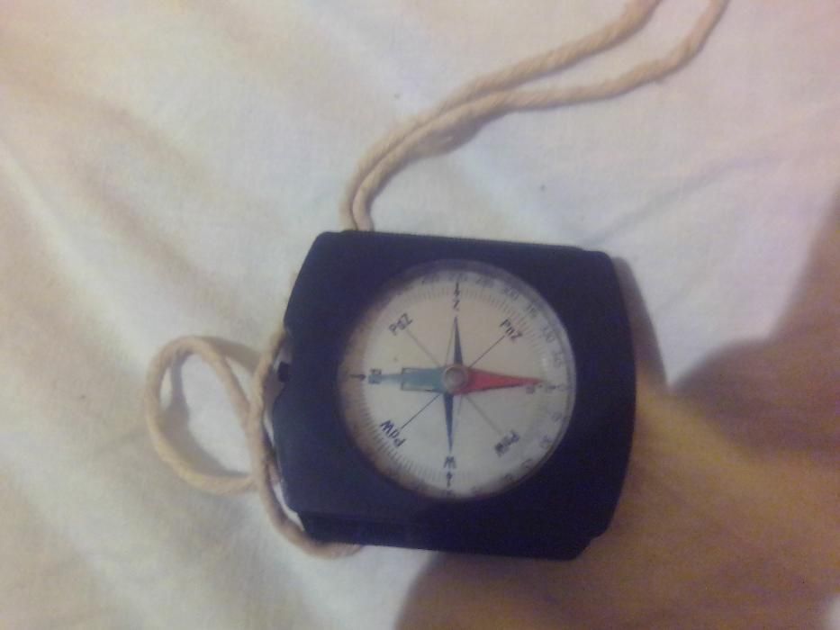 kompas uczniowski