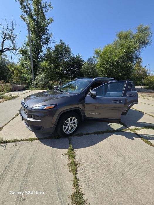 Продам Jeep Cherokee 2016 г.