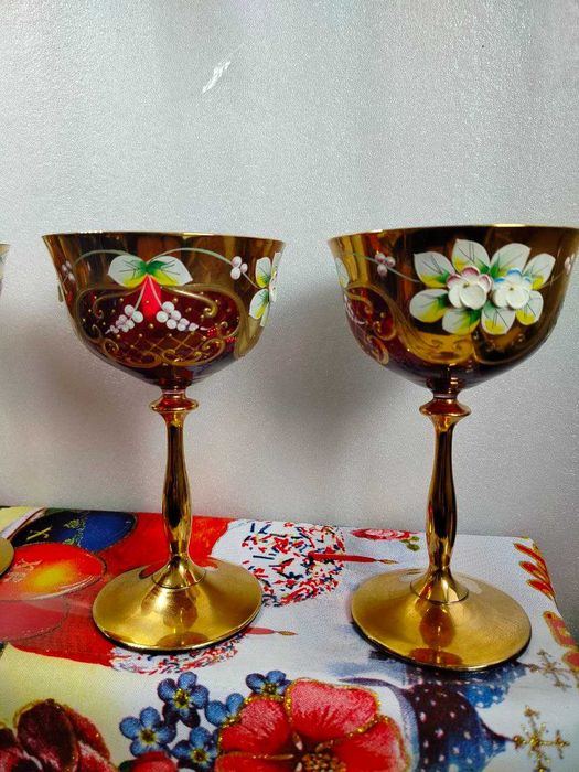 внимание! распродажа. 10шт бокалов.Bohemia Uhlir 200 мл лепка золотая