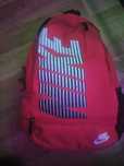 Czerwony oryginalny plecak nike