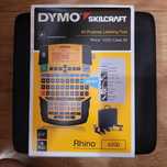 DYMO Rhino 4200 Drukarka Walizka Polskie znaki QWERTY EAN Akumulator