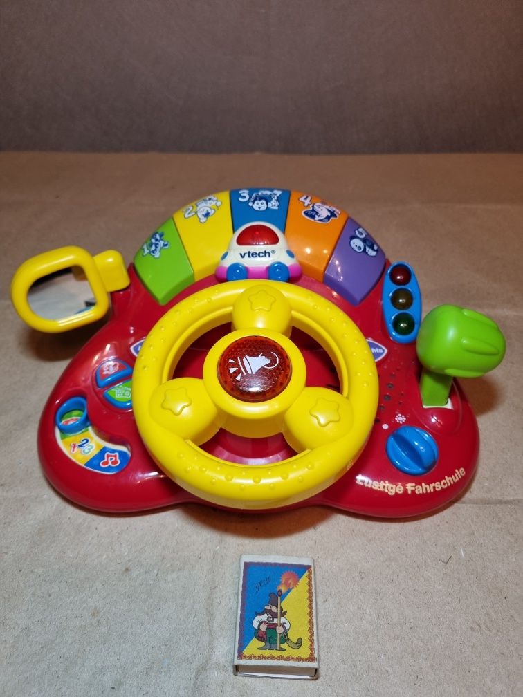 Детская игрушка музыкальный интерактивный руль Vtech (111603)