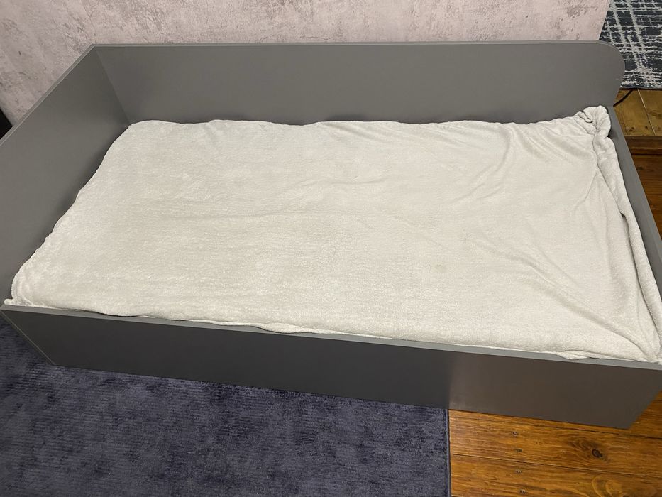 Ліжко дитяче.Стан нового.