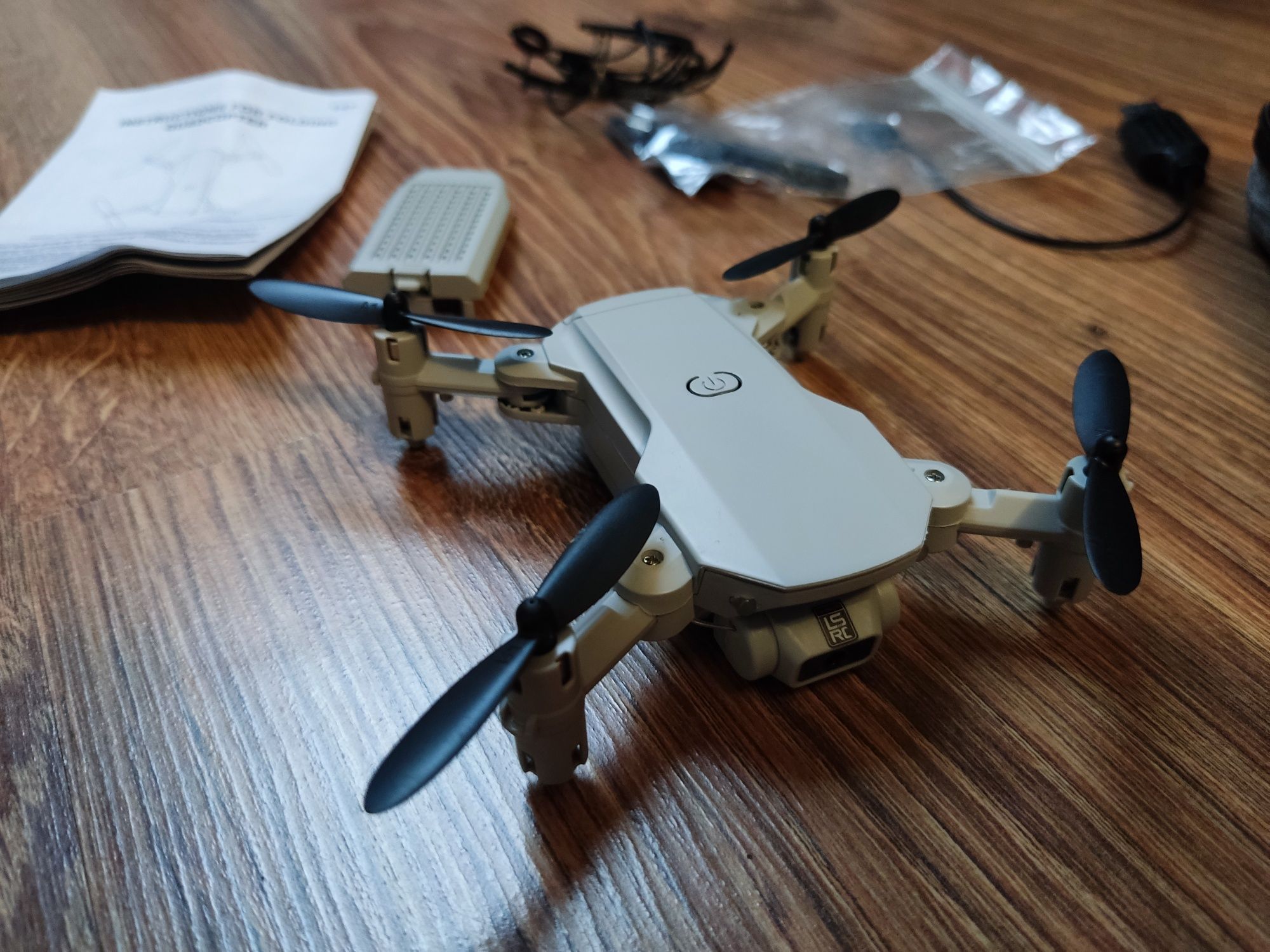 Mini składany dron 2 baterie