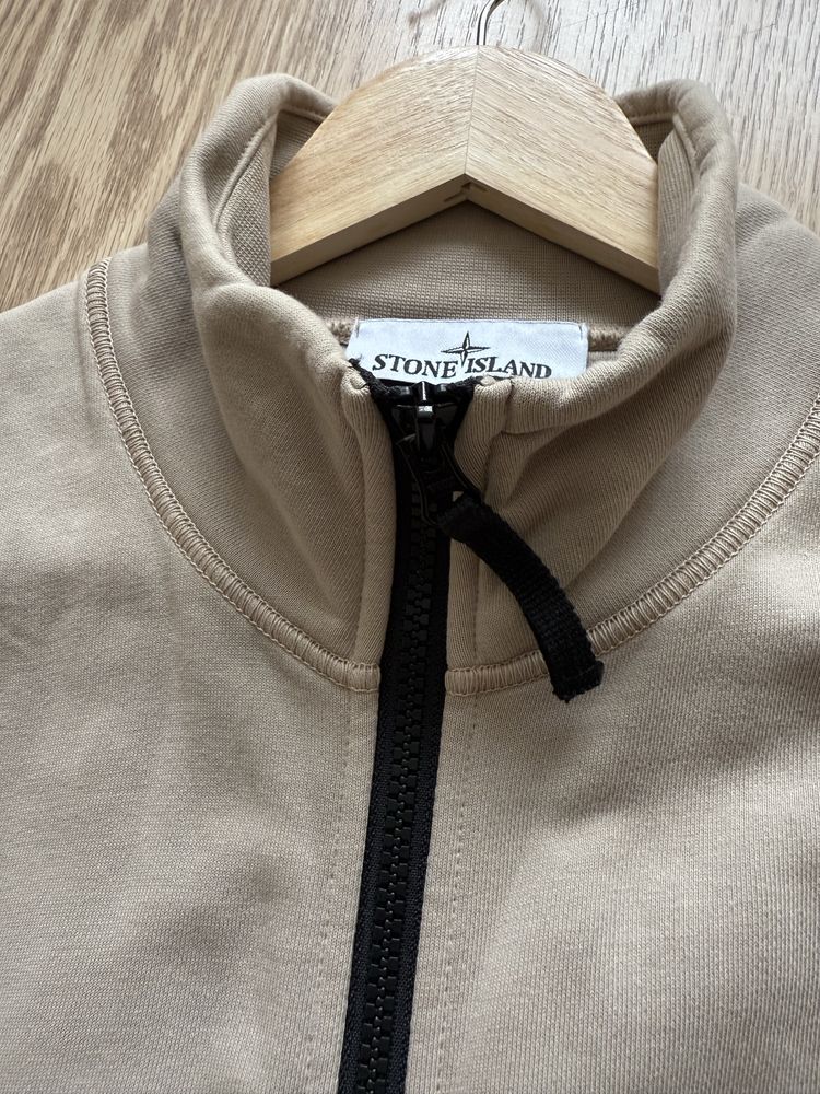 Продам свою оригінальну кофту Stone Island
