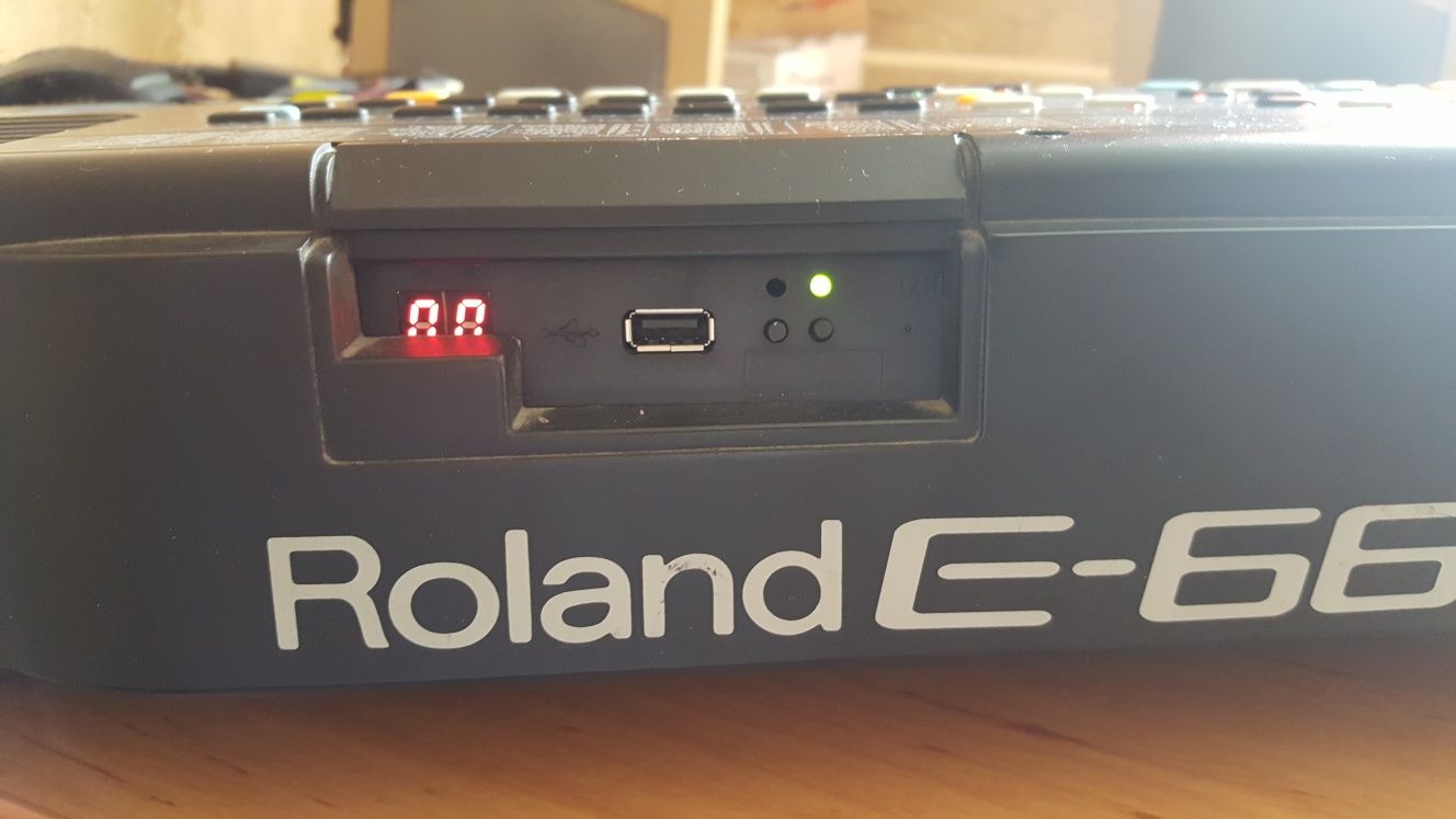 roland e66 z wbudowanym emulatorem usb