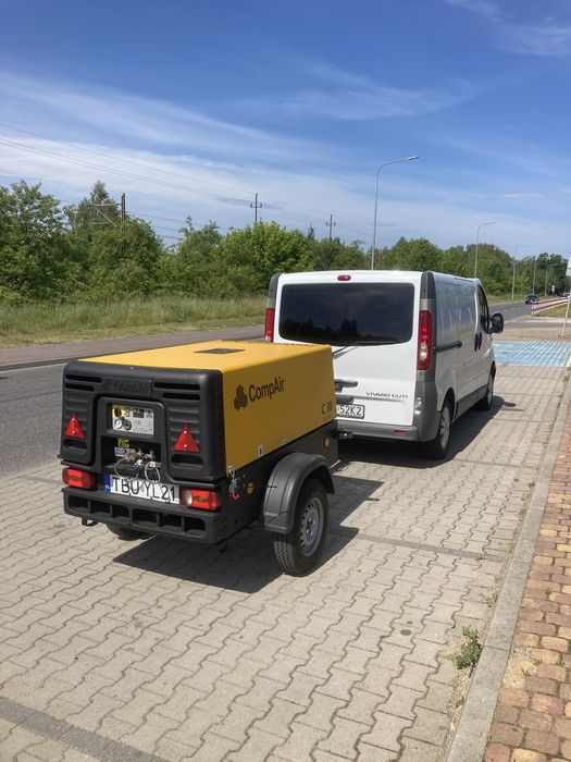 Piaskowanie płotów betonowych