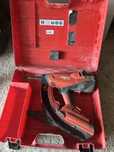 Pistola de pregos Hilti gx120