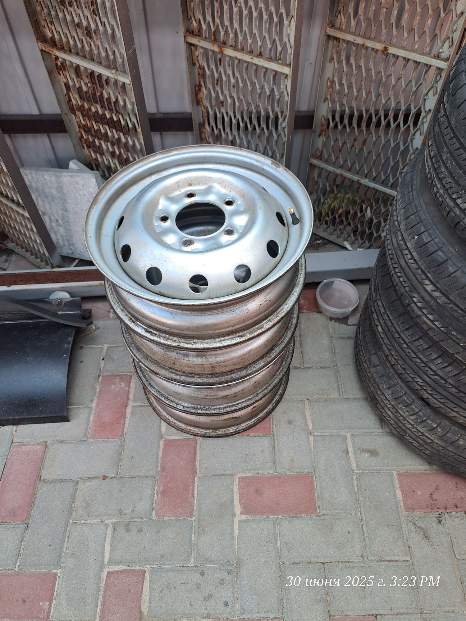 Комплект дисков нива R16*5*139.7