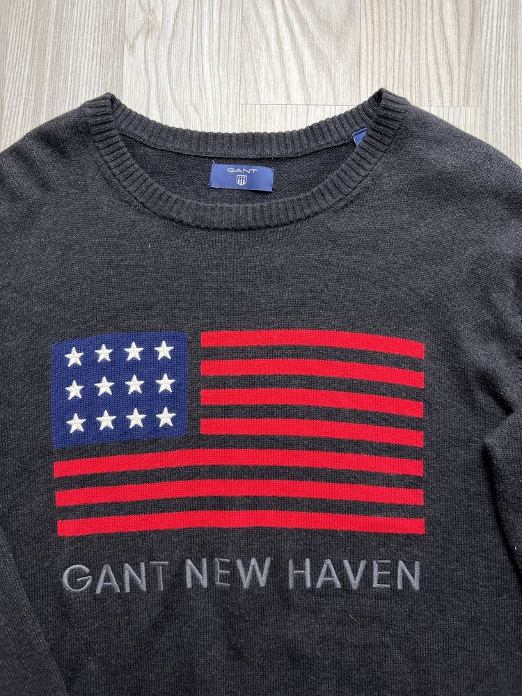 Sweter Gant z dużym logo Amerykańskiej flagi