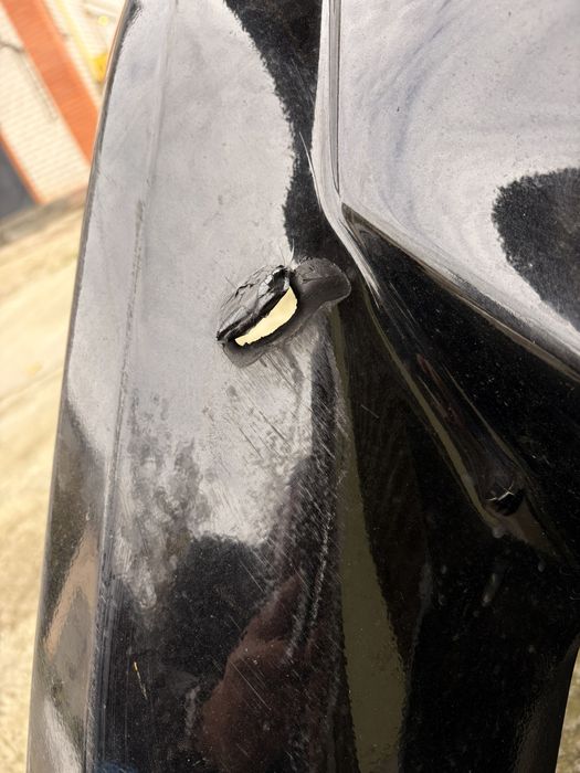 Оригинальный передний бампер Toyota RAV4 2017  года