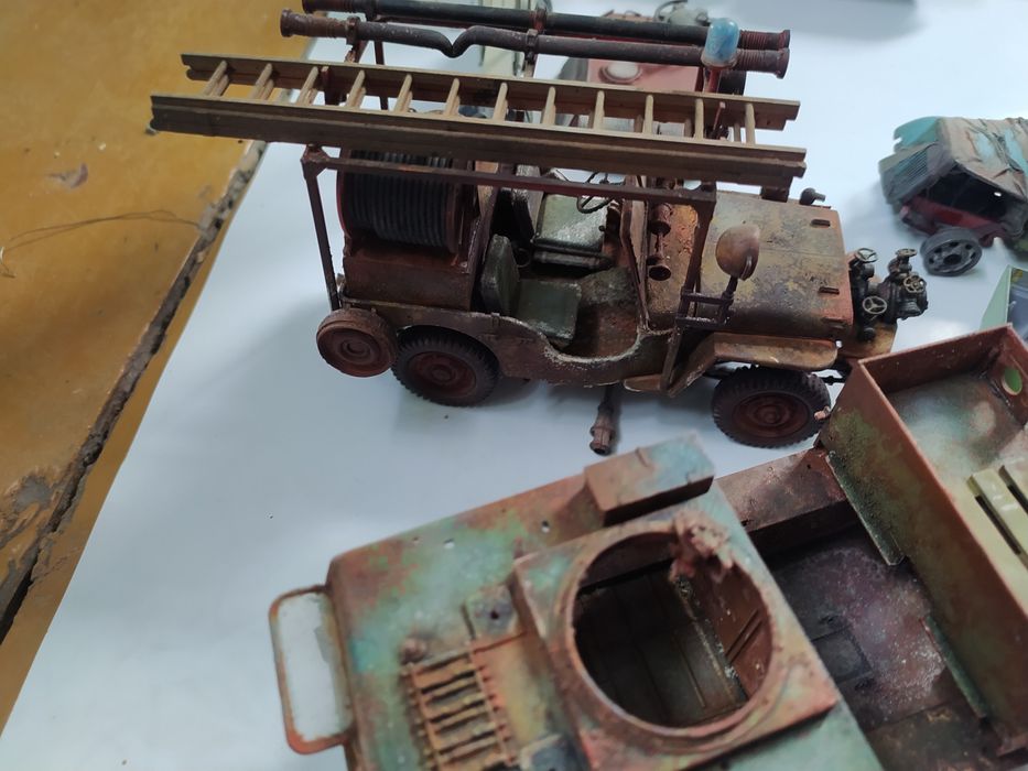 Italeri tamiya Hasegawa trumpeter miniart  revell