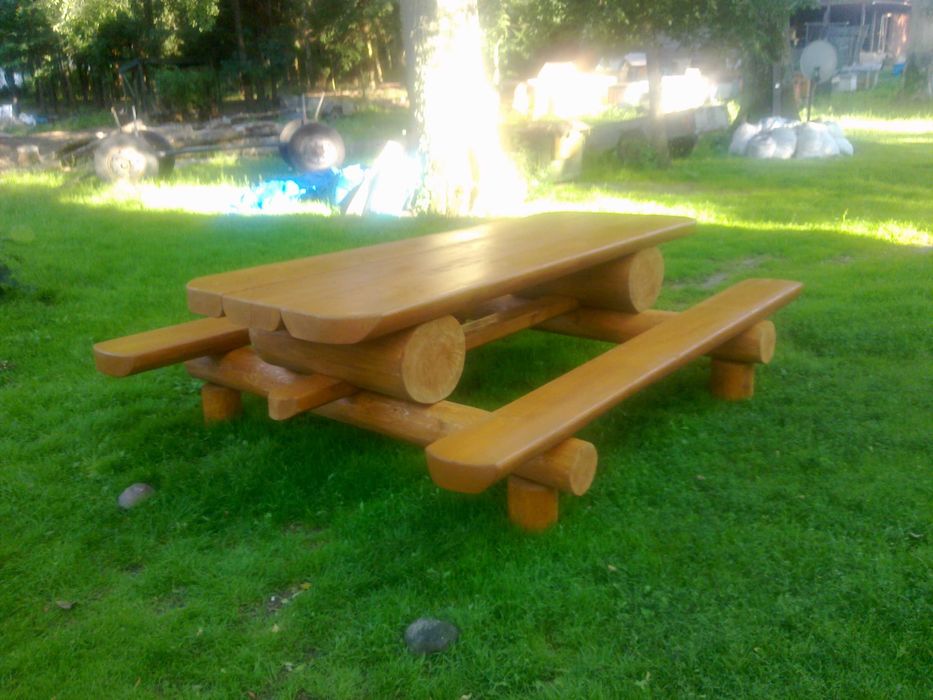 Sprzedam stół ogrodowy,taras,studnie ogrodowe