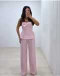Roupa Macacao e saia