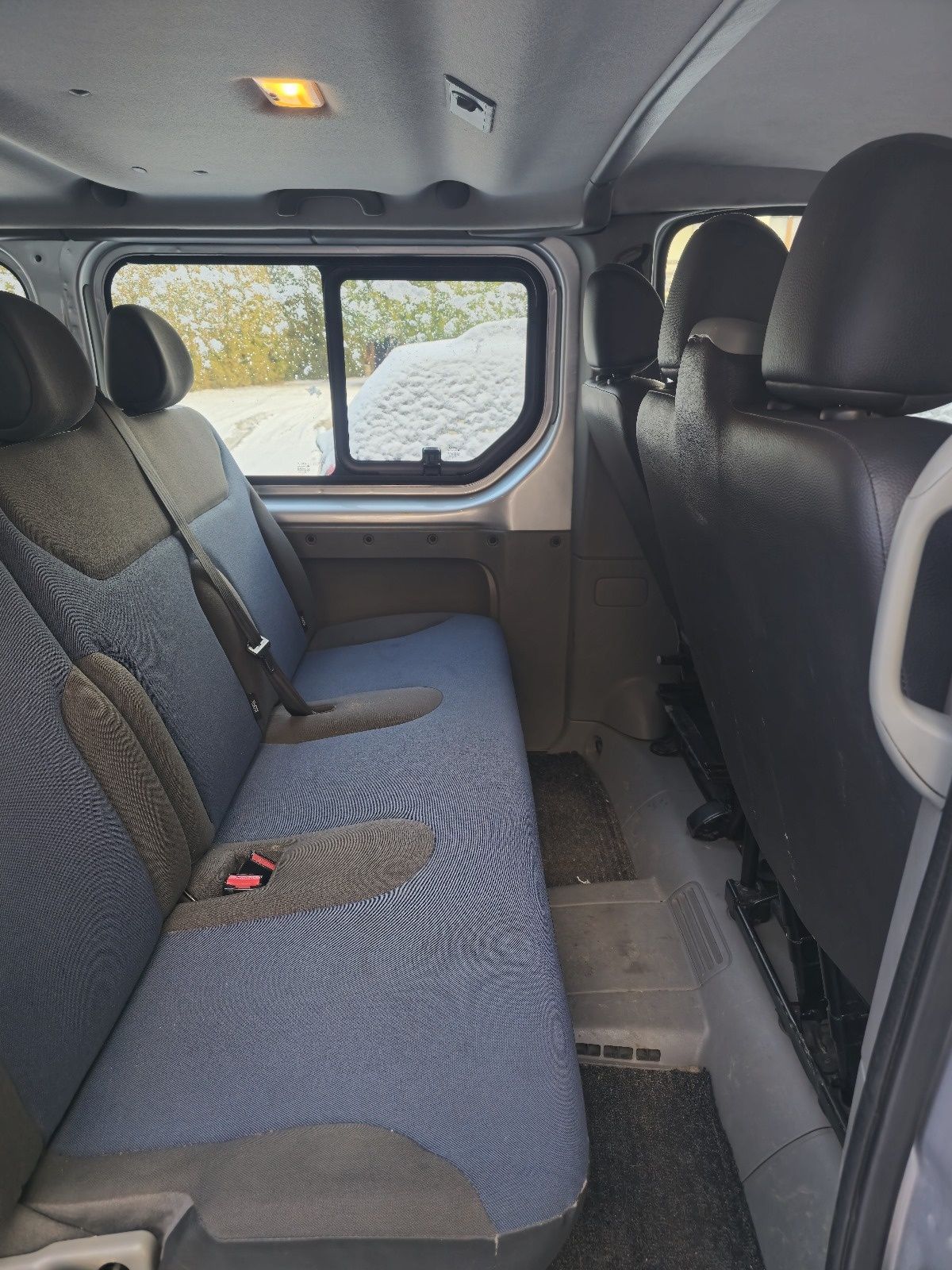 Renault Trafic 9 osobowy
