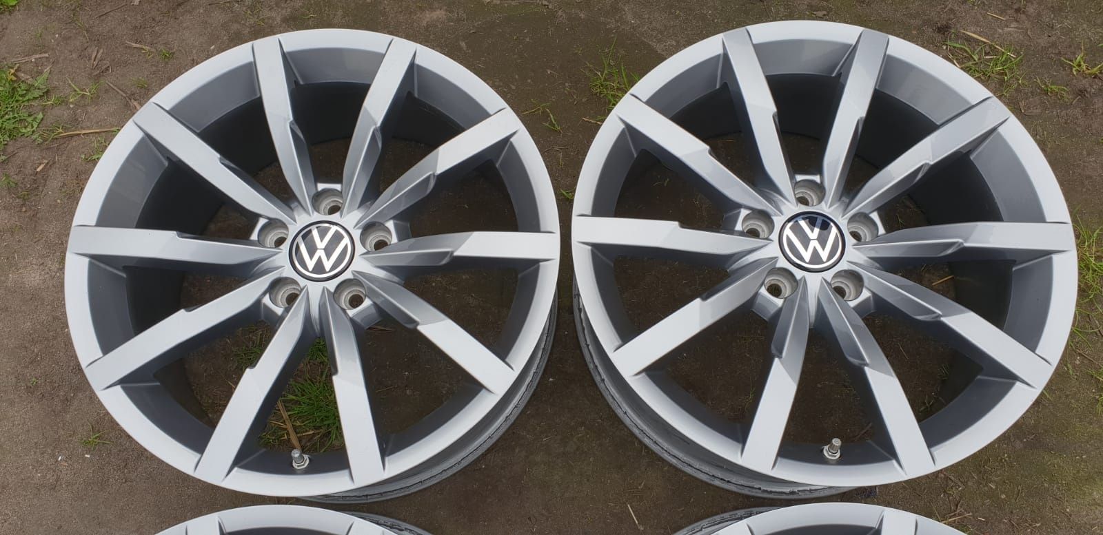 Alufelgi 18" Volkswagen 5x112 Monterey grafitowe oryginalne + czujniki